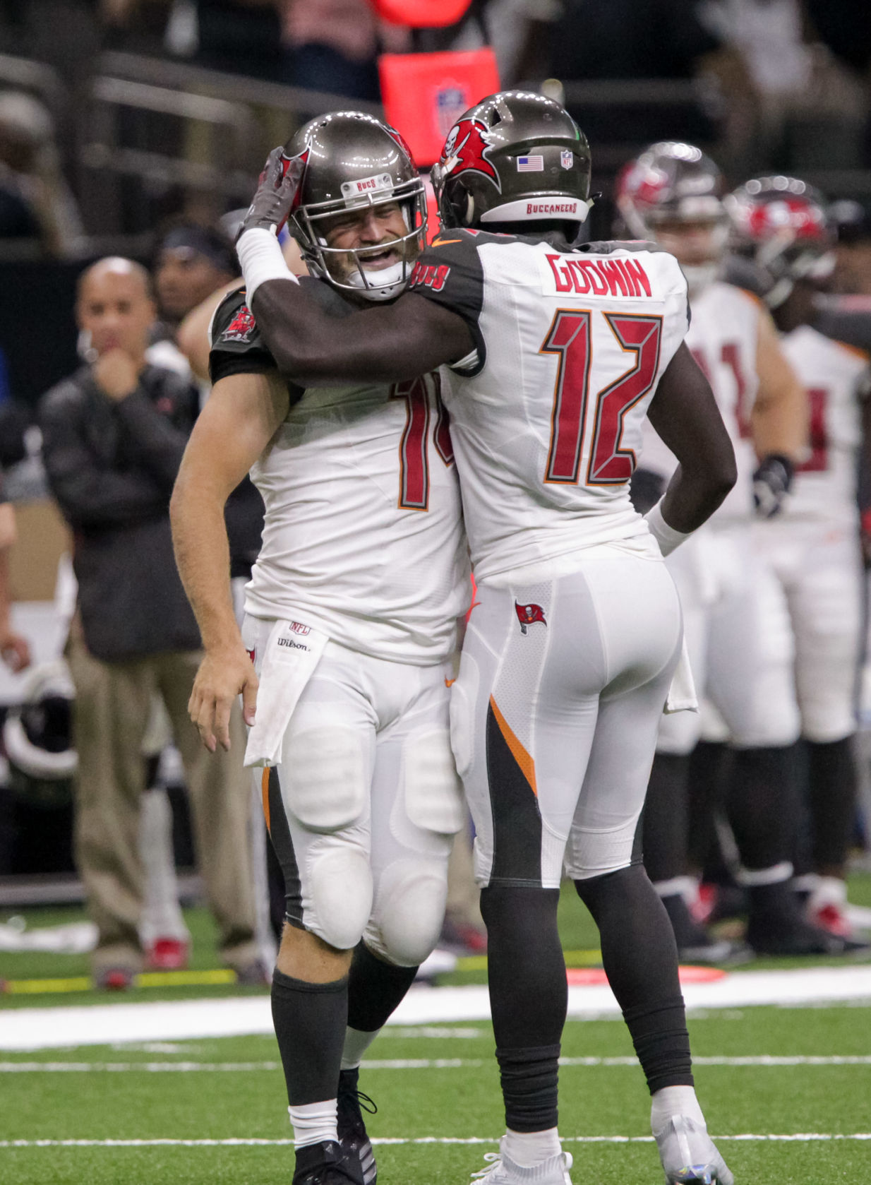 saintsbucs1227.091018